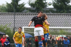 Eintrach in Hillerse: Braunschweigs Zweitligist siegt im Testspiel souverän mit einem 8:1 gegen den TSV Hillerse.
