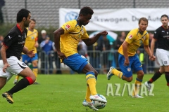 Eintrach in Hillerse: Braunschweigs Zweitligist siegt im Testspiel souverän mit einem 8:1 gegen den TSV Hillerse.